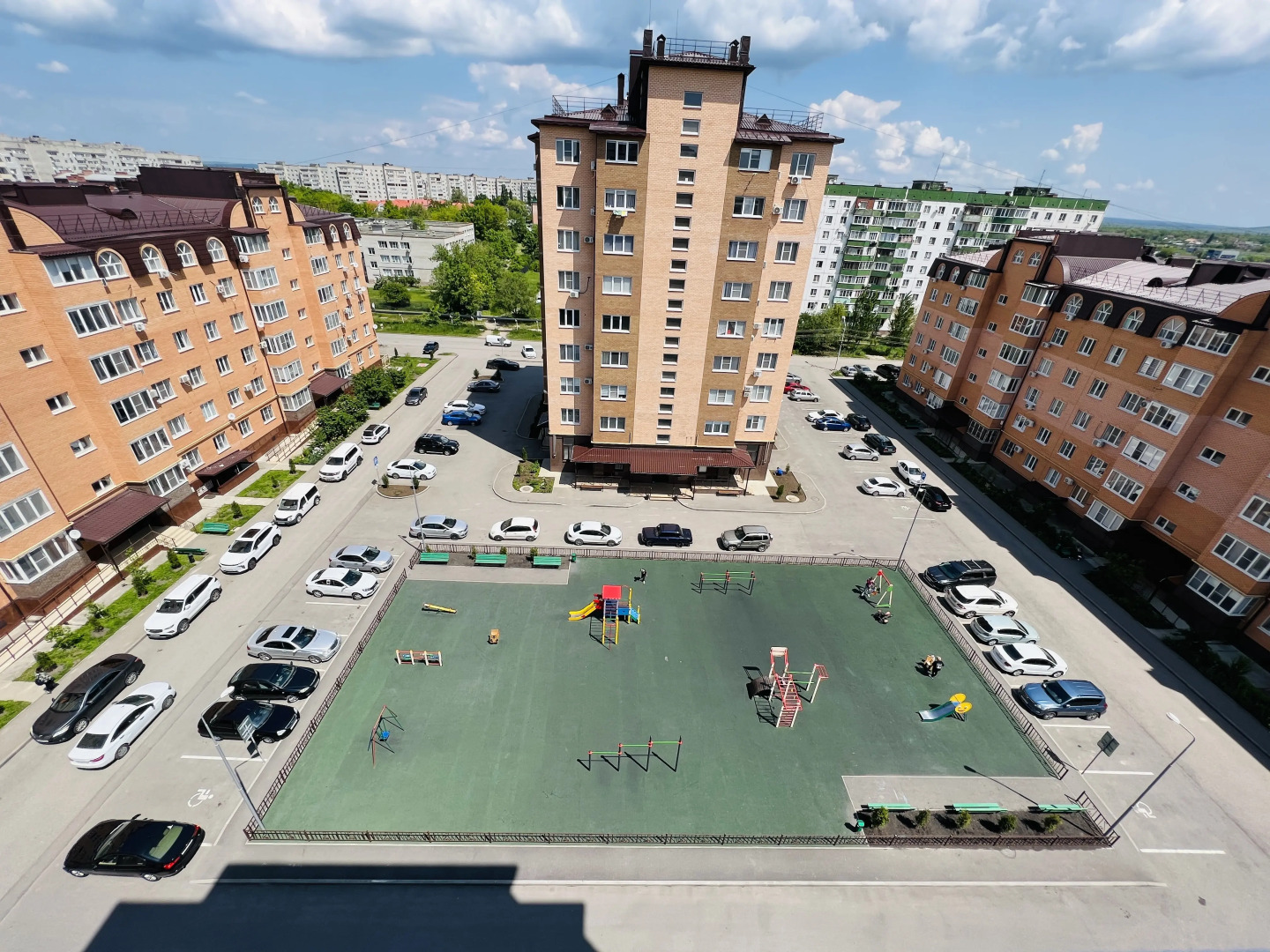 Квартира в Скандинавском Стиле с Видом на Горы