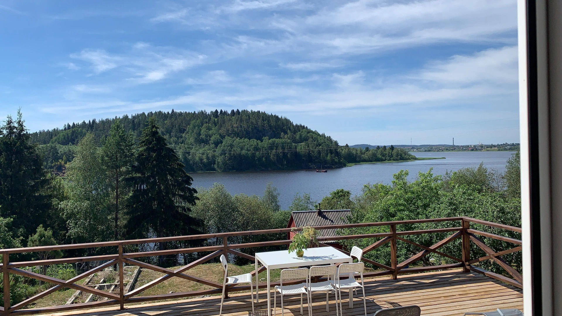 Частный дом Ладожский берег-1