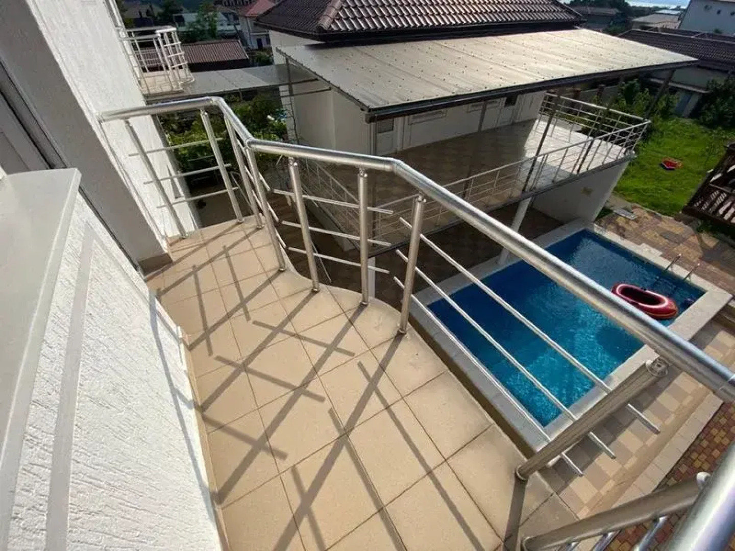 Частный дом Veles House Дружбы 15