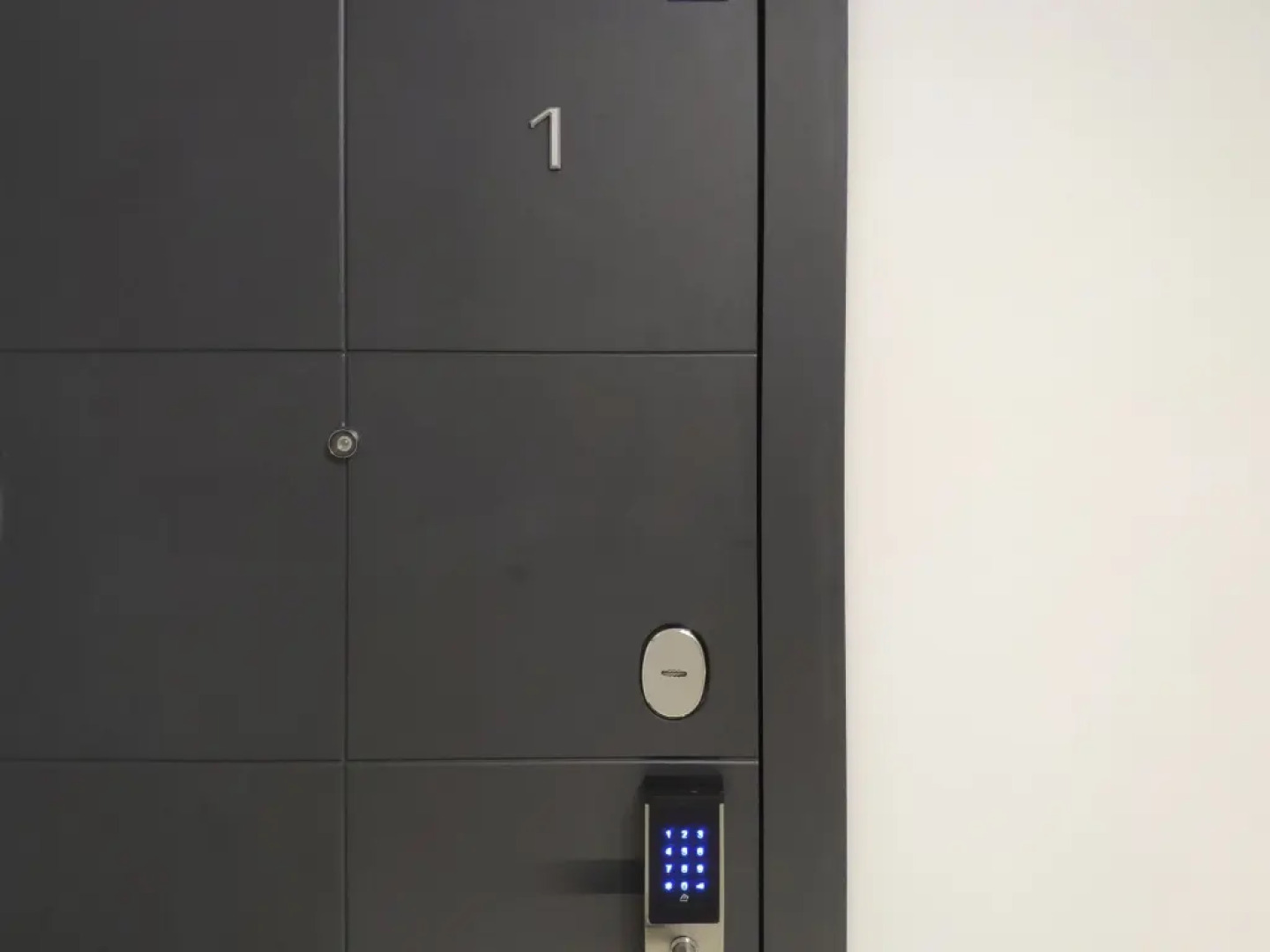 Апартаменты 1 GoldenRing, Суркова 20/6