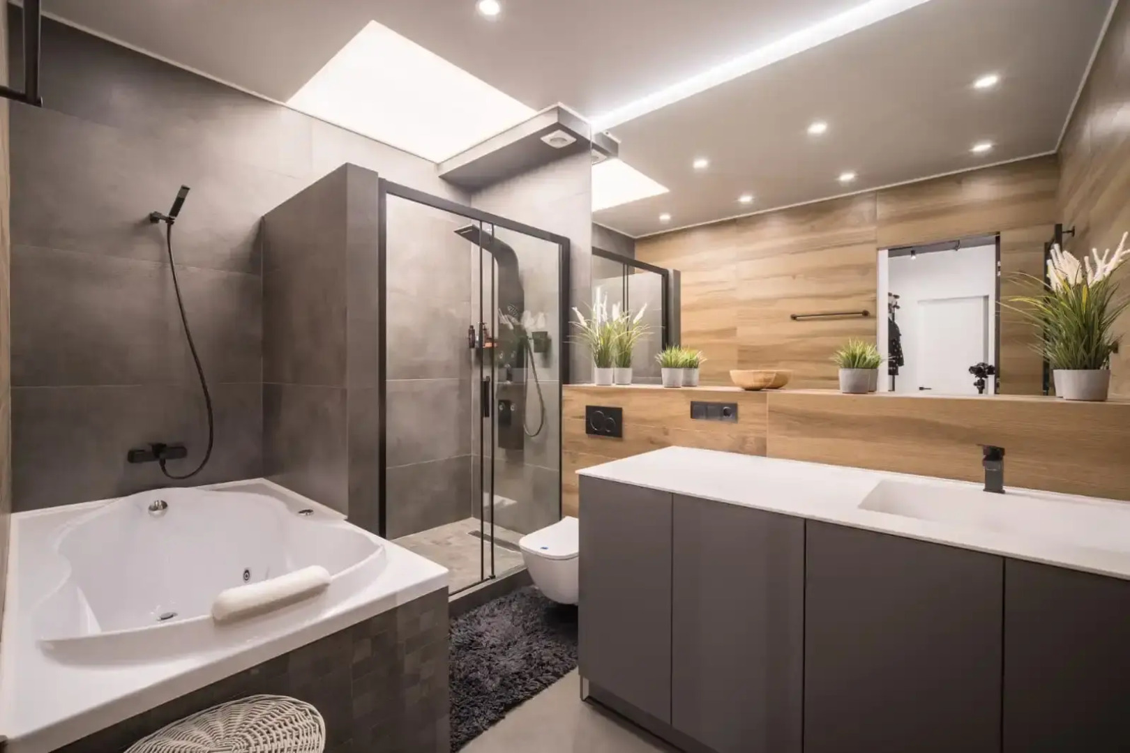 Апартаменты 179 м в Стиле Loft в Центре Казани