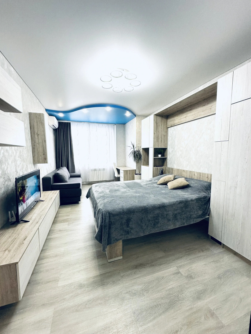 Апартаменты на набережной