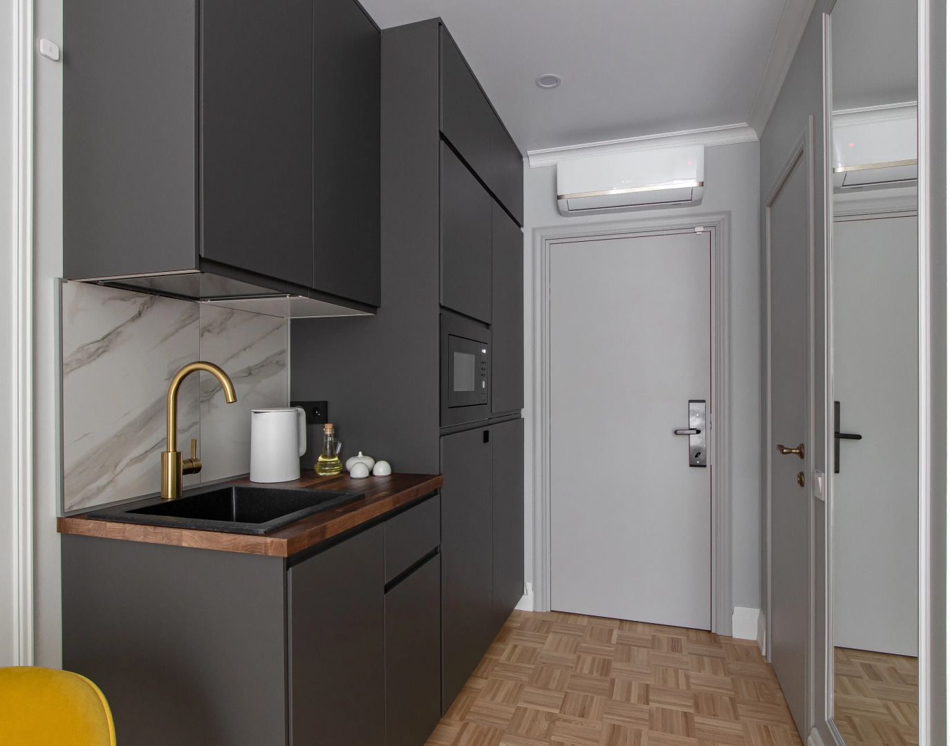 Апартаменты LEVEL _Marata