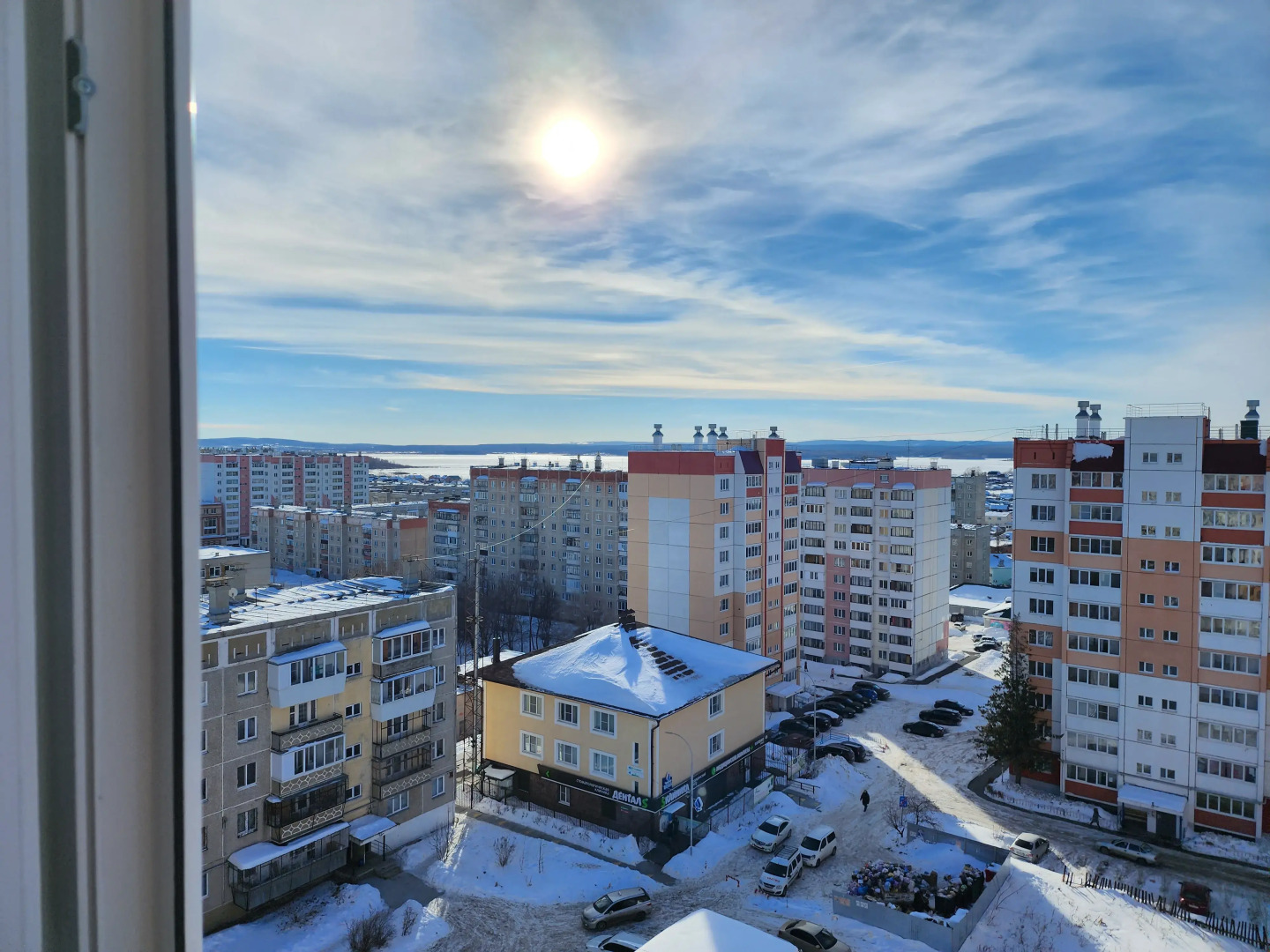 Квартира Студия с Балконом и Видом на Озеро Чебаркуль Рядом с Вокзалом