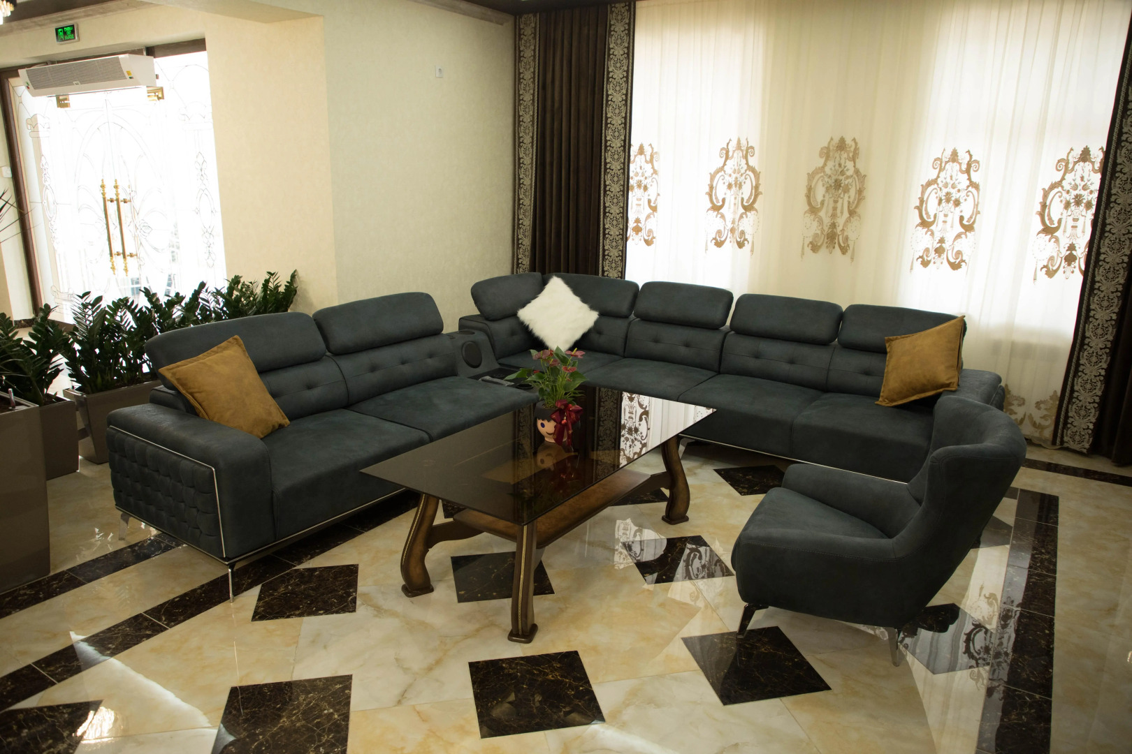 Отель Marhabo Palace