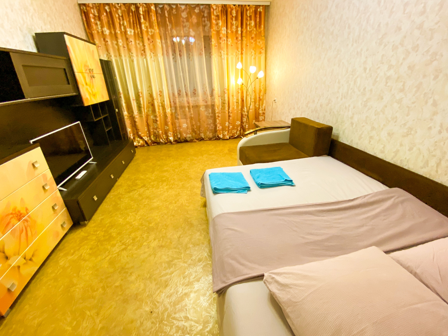 Апартаменты Двухкомнатные апартаменты у ТЦ РИО