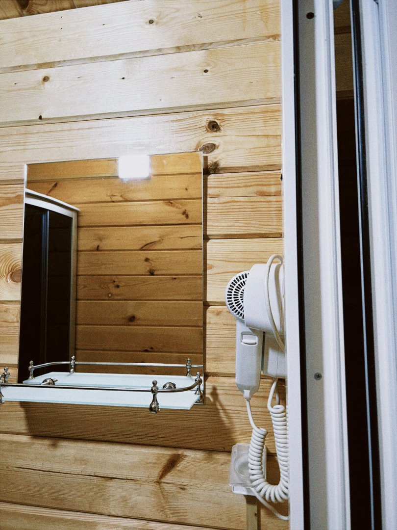 База Отдыха Коттеджный Комплекс Неанила