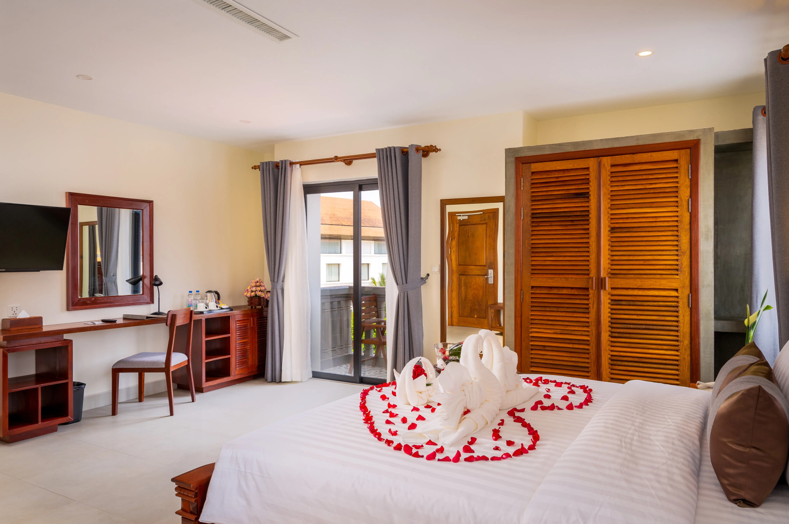 Отель Mony Reach Angkor