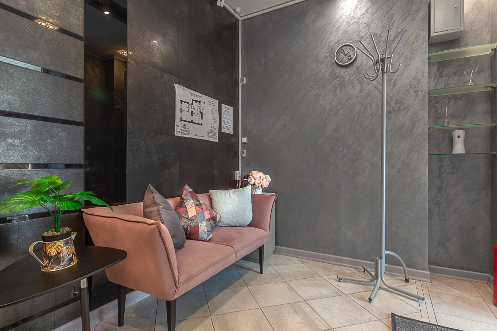 Мини-Отель URoom