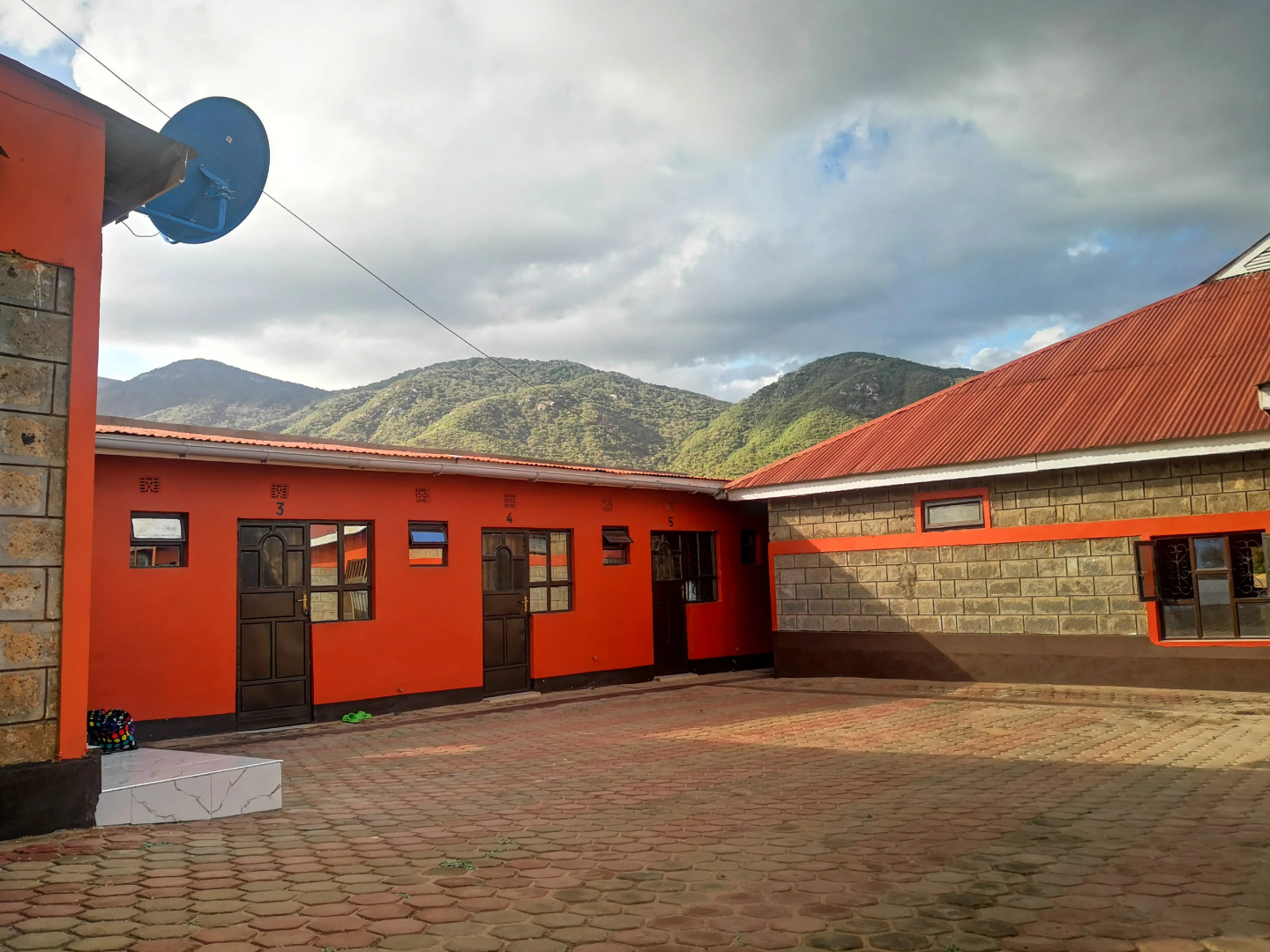 Centrally Located Inn Mini-Hotel