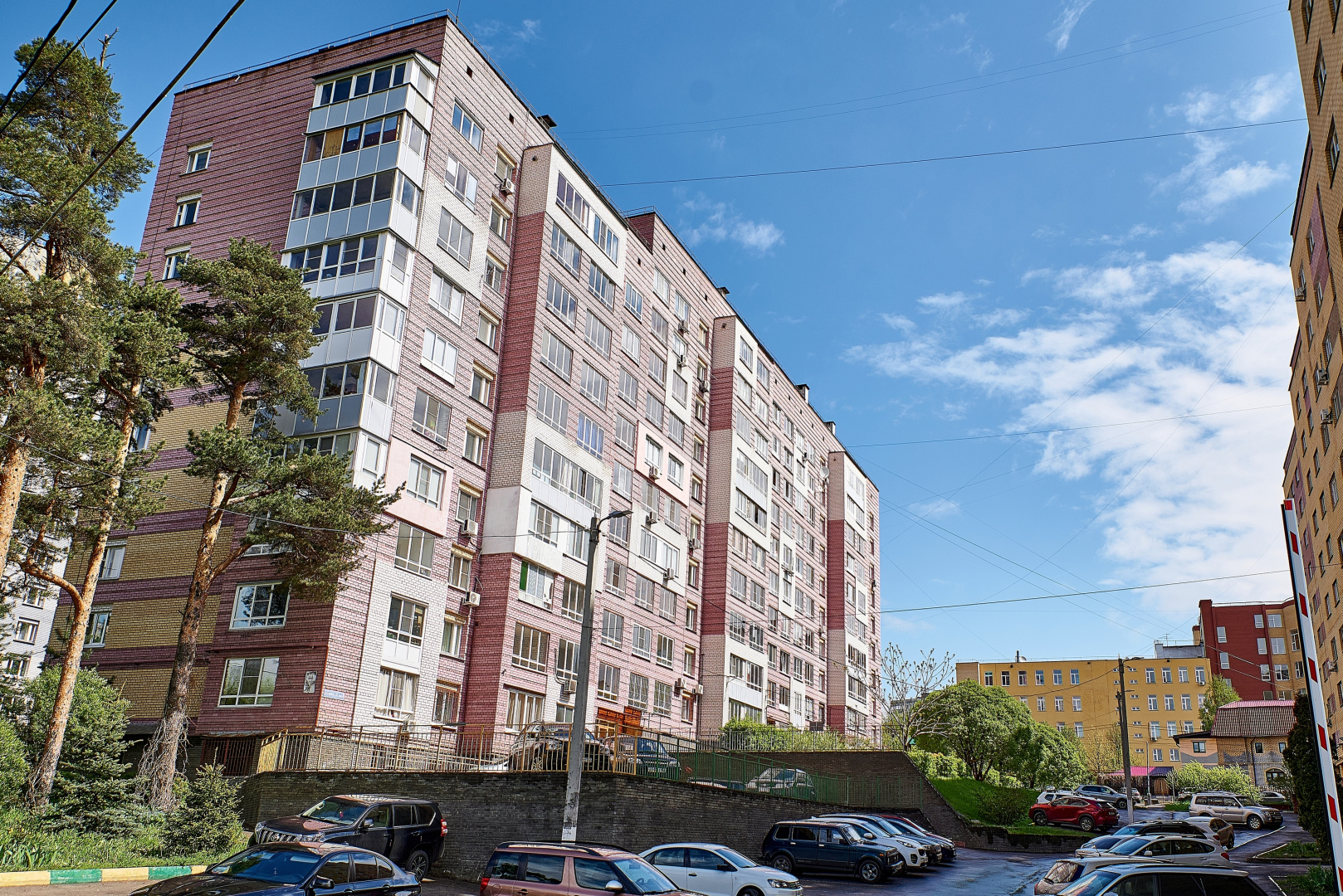 Апартаменты Двухкомнатные рядом с Парком Швейцария 1