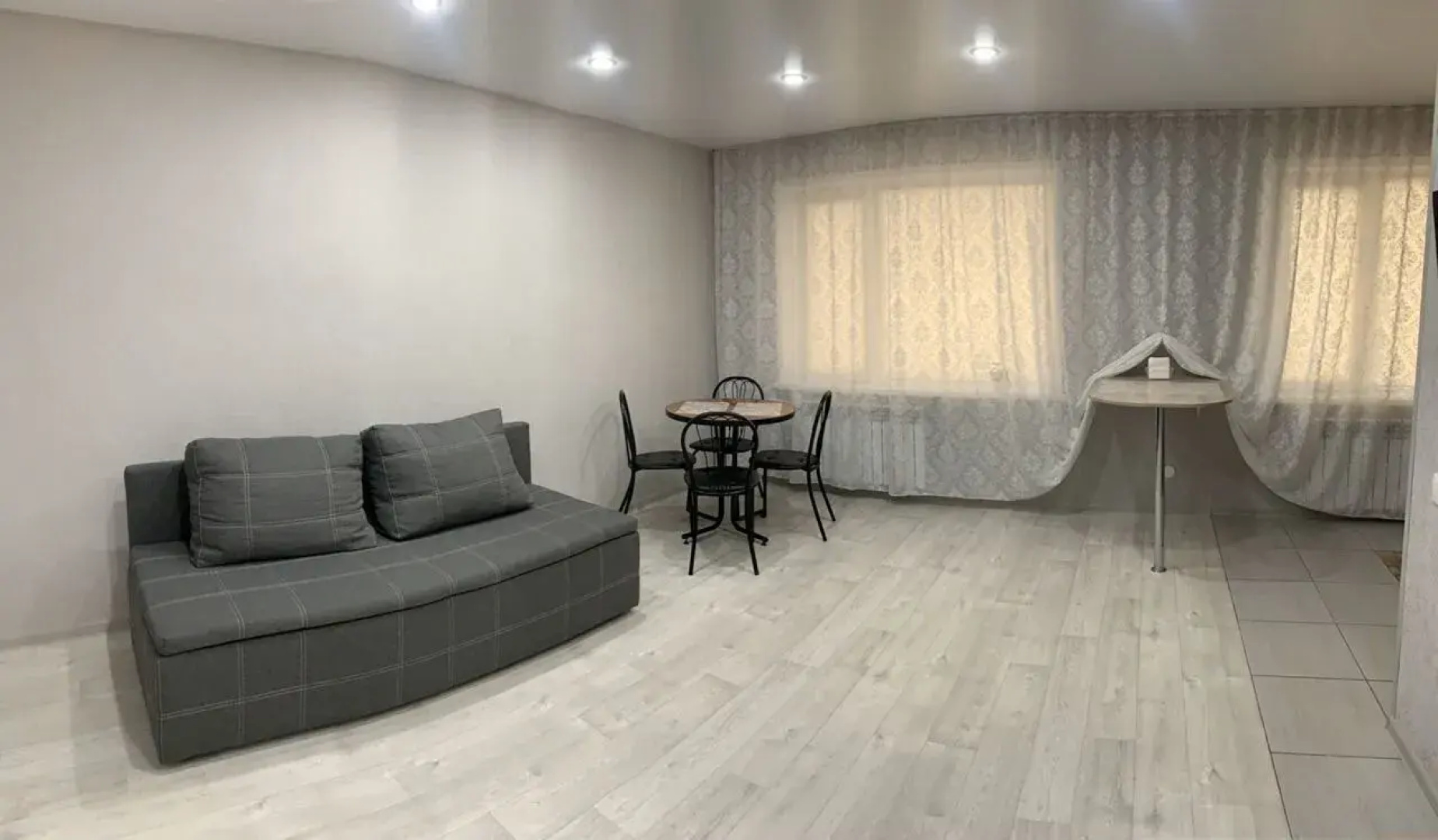 Квартира Уютная Светлая