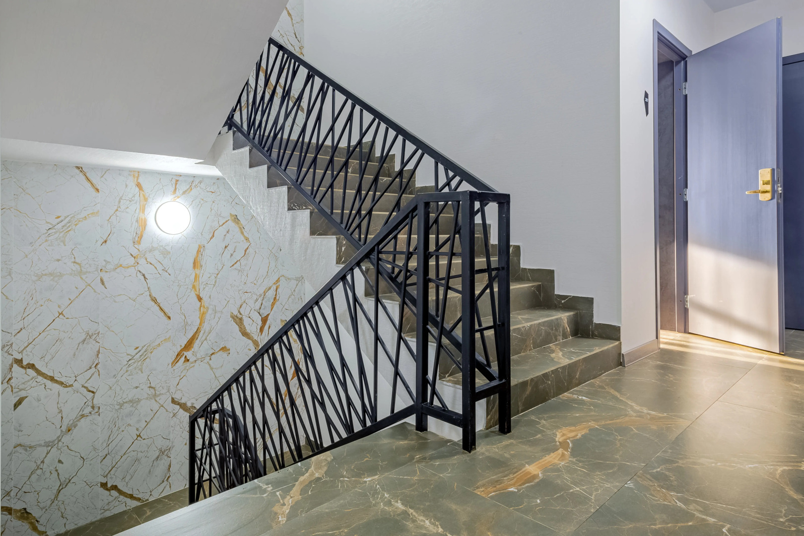 Отель Bruni Loft Hotel