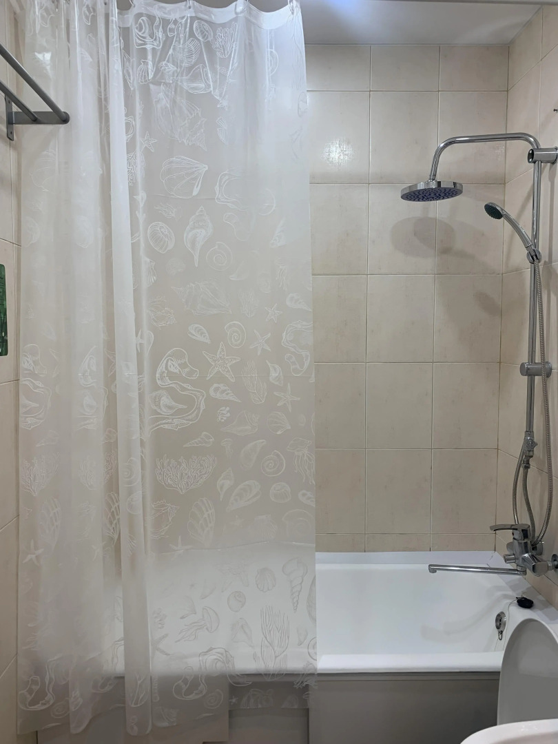 Квартира Прекрасная Студия В Самом Центре Города Тюмени 50 Лет ВЛКСМ 13/3