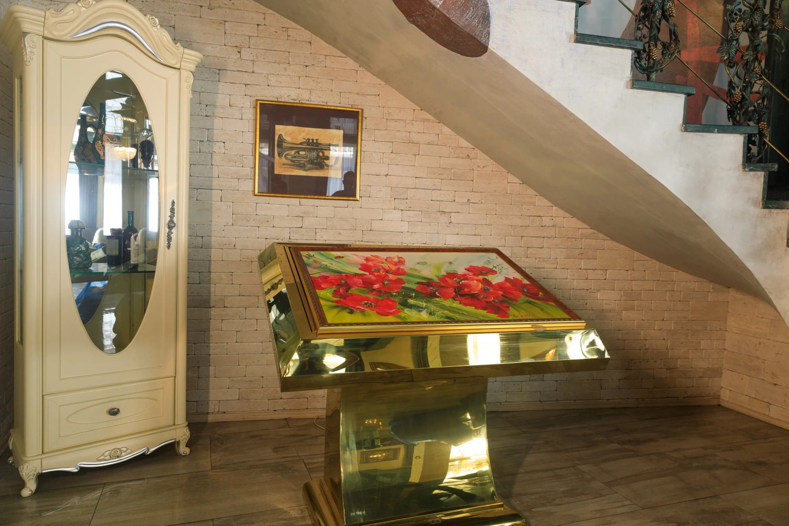 Отель Wine Palace