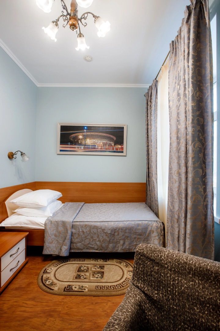 Отель Свердлова 27