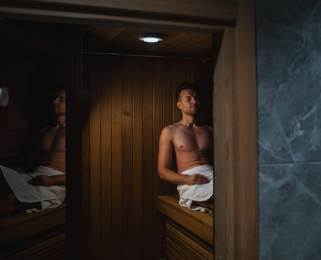 Отель Lahta Plaza