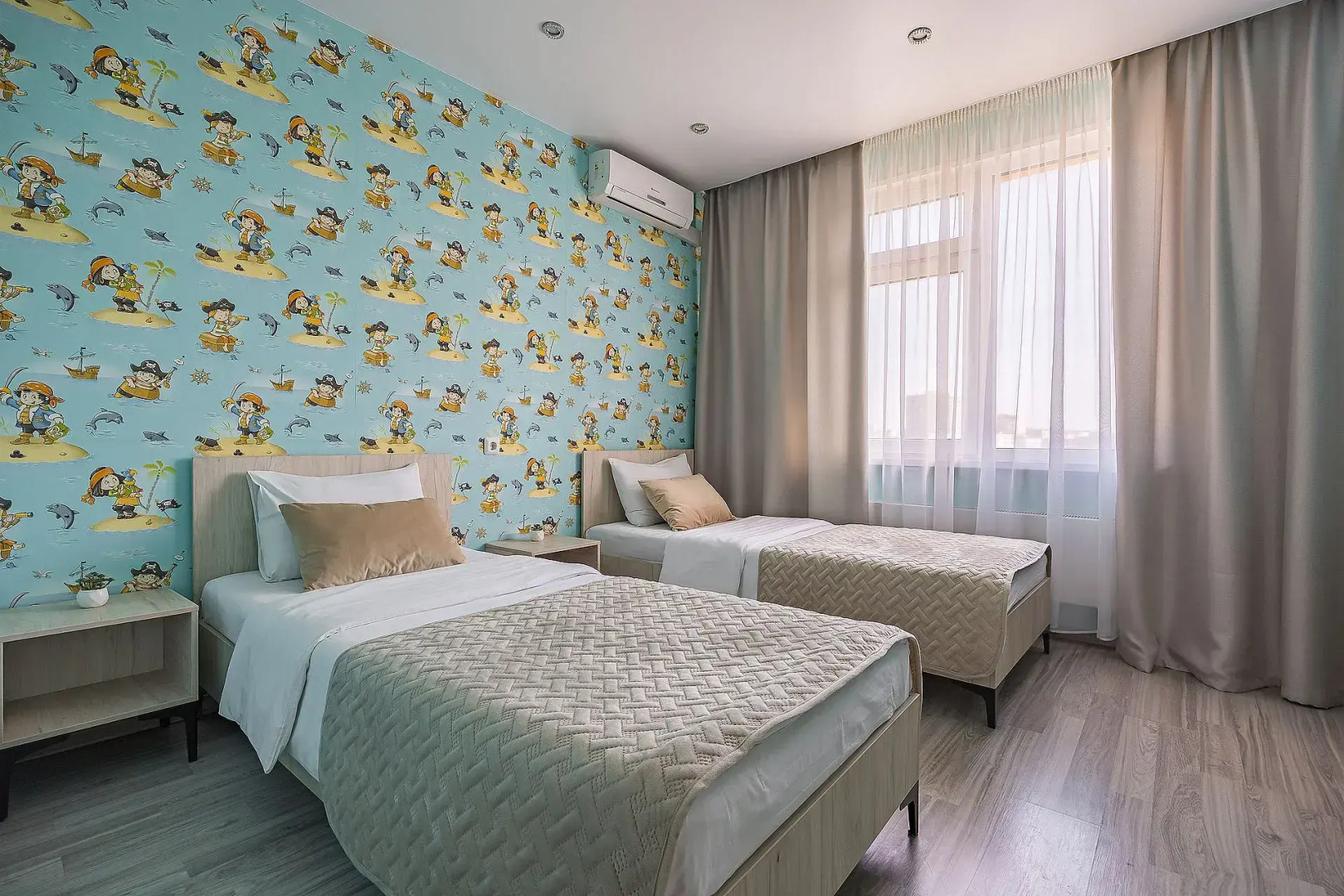 Апартаменты Стрелка на ул. Бурнаковская 51