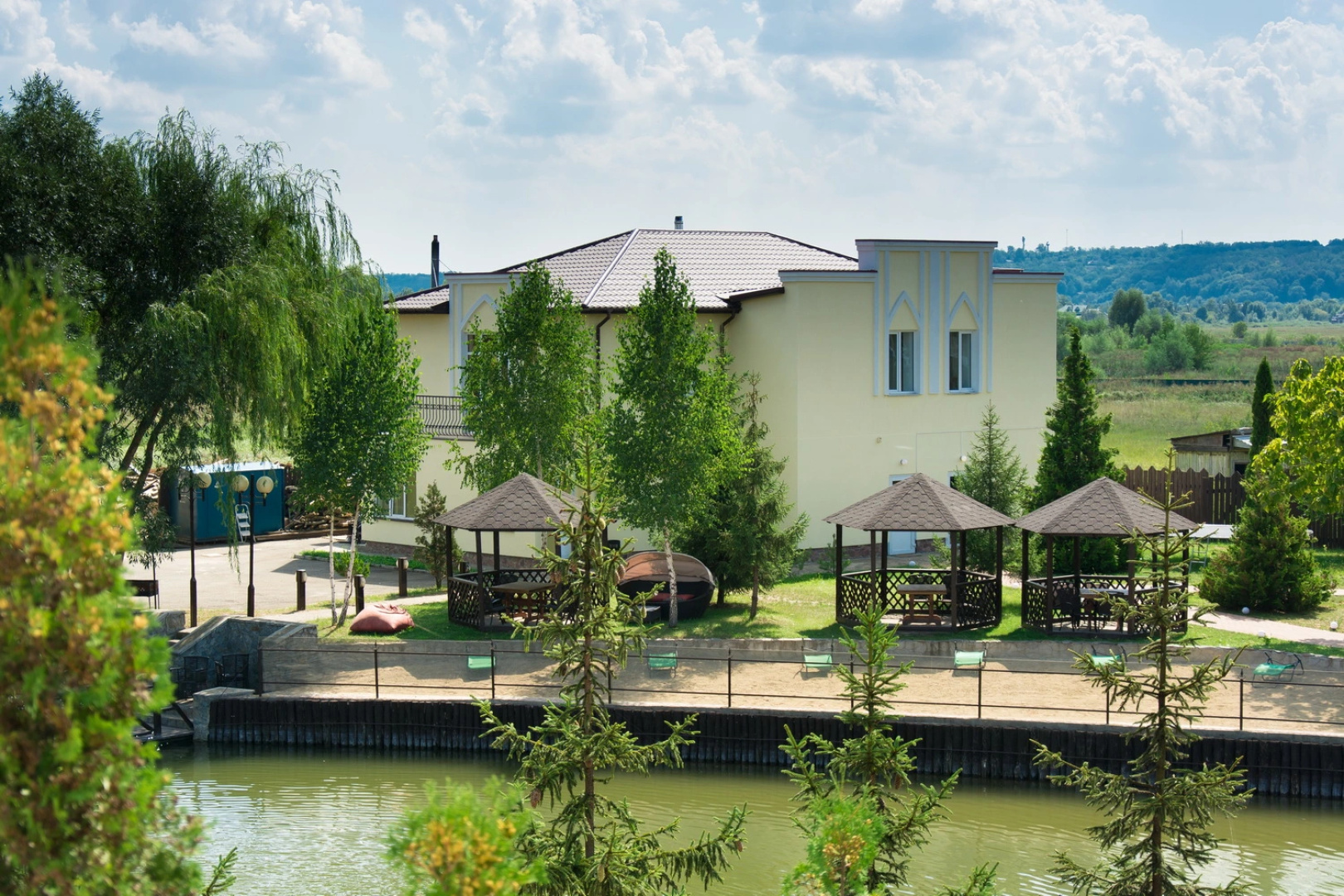 Отель Aquarius