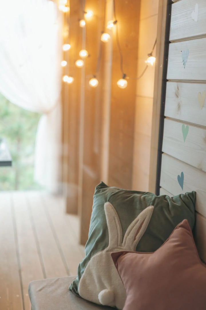 Частный дом с баней бочкой у воды и леса