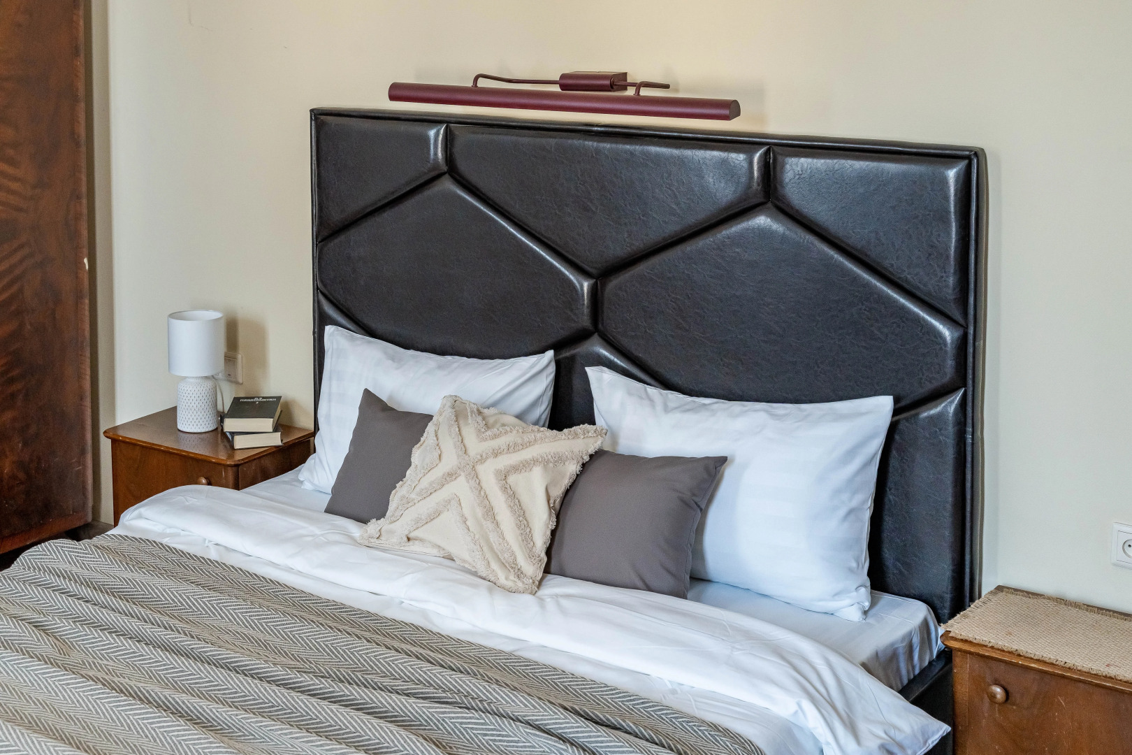 Квартира писателя в центре Петербурга с бесплатной парковкой