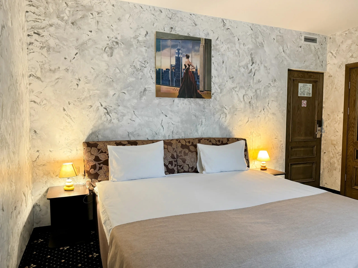 Отель Премьера