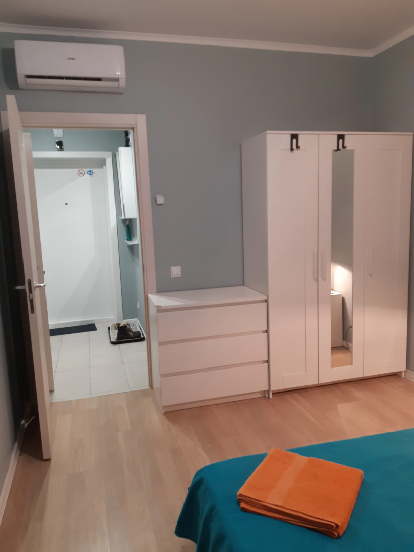 Квартира Оранж Парк