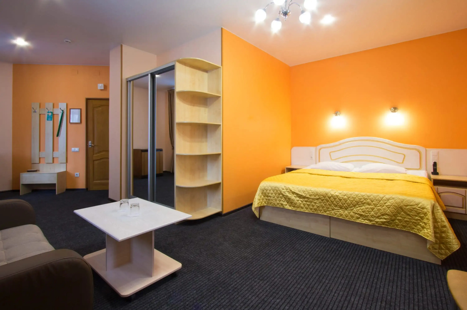 Отель Виктория