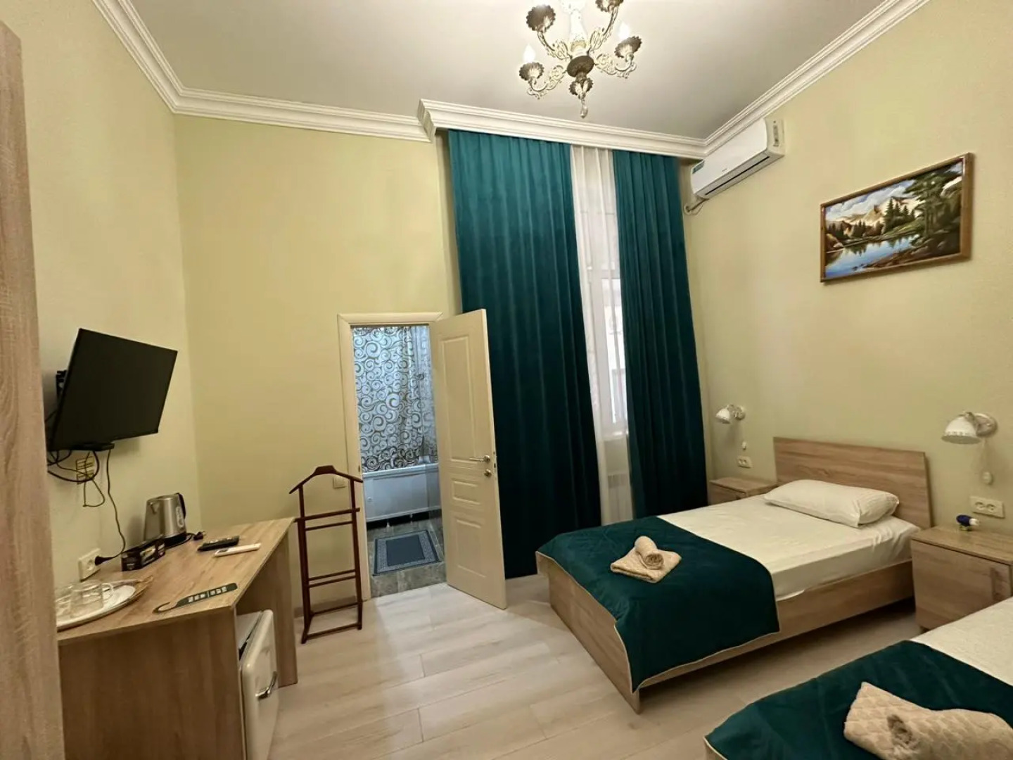 Гостиница Адлер