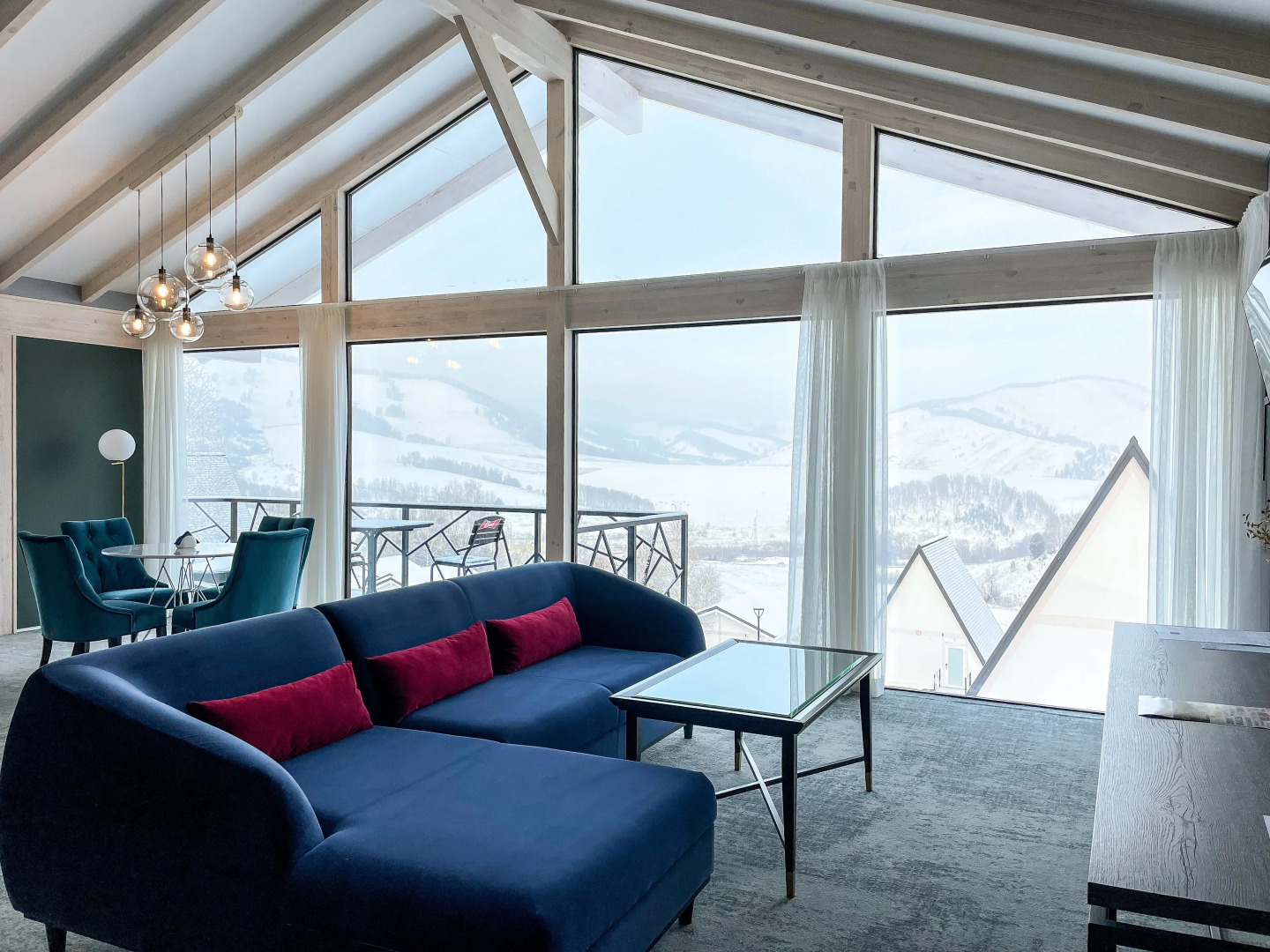 Шале Алтай Пэлас