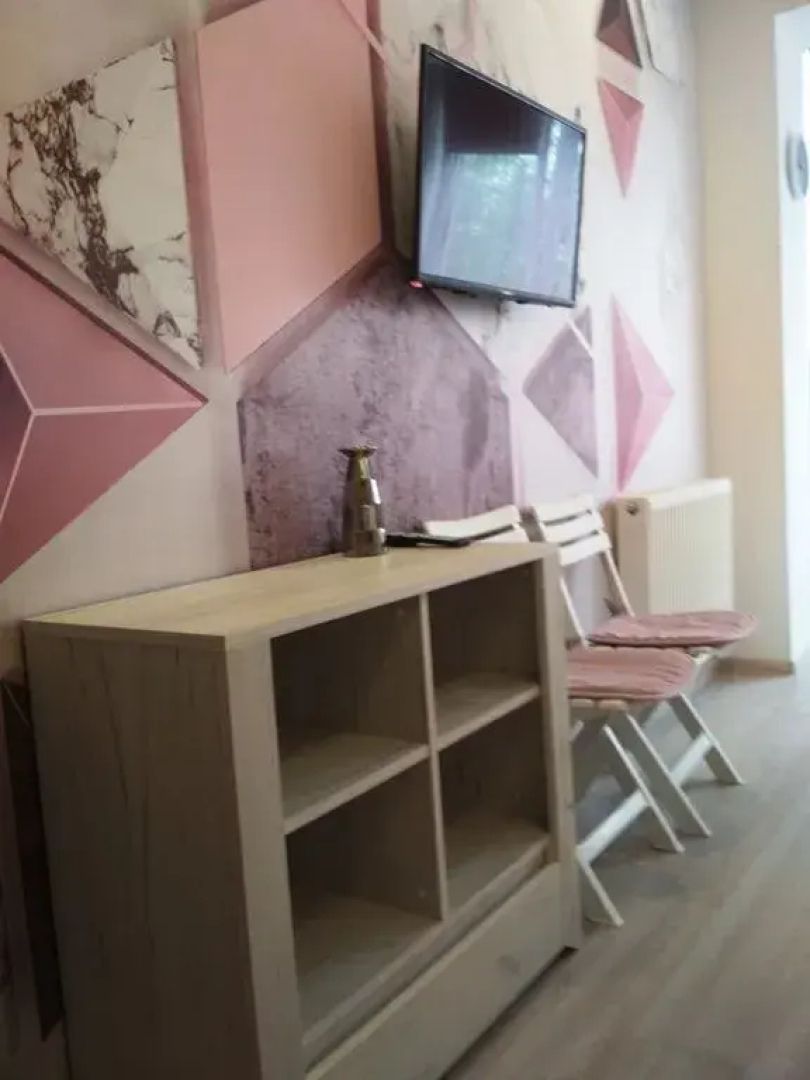 Апартаменты розовая на Солнечной улице 17