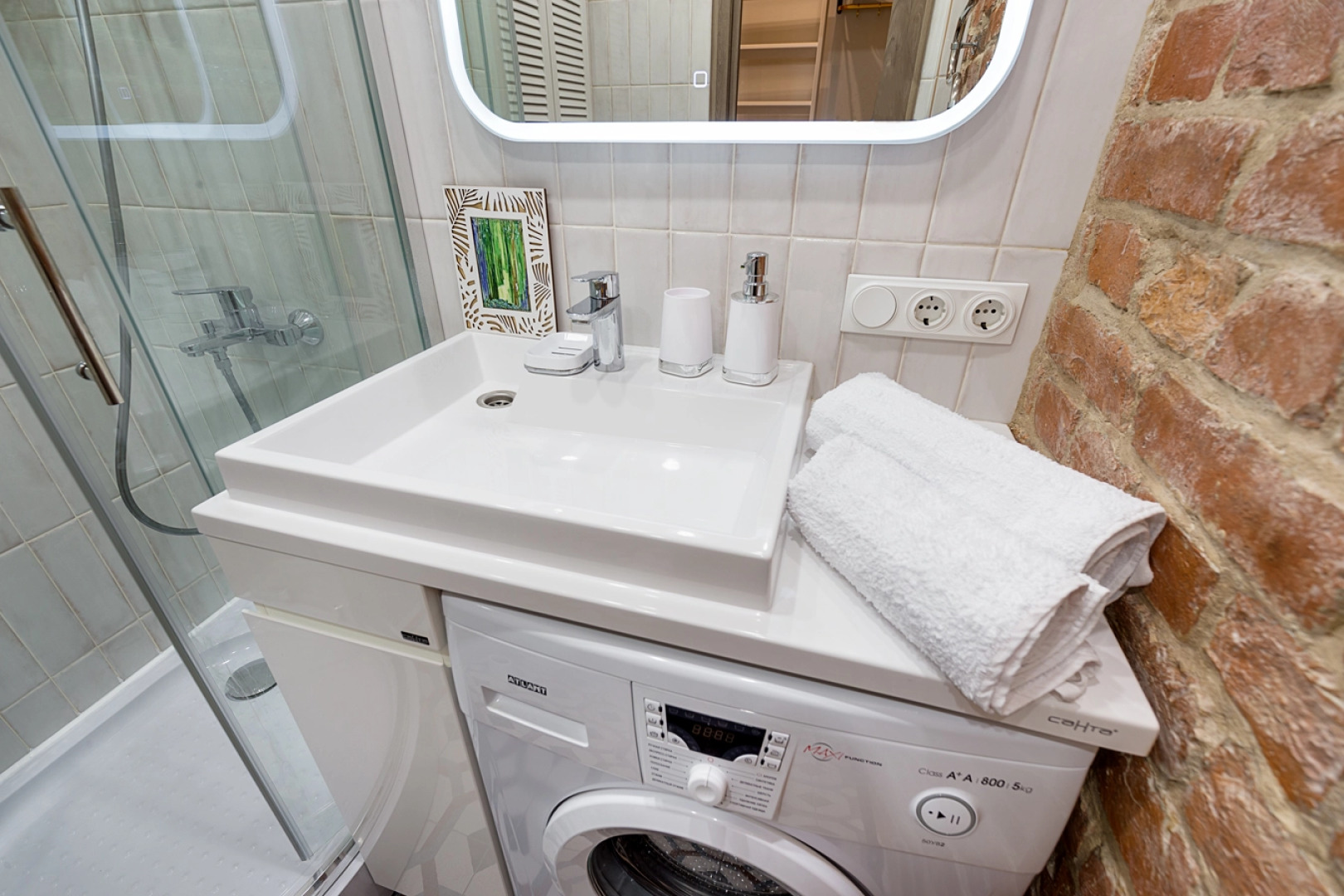 Квартира Дизайнерская на Шкапина 22