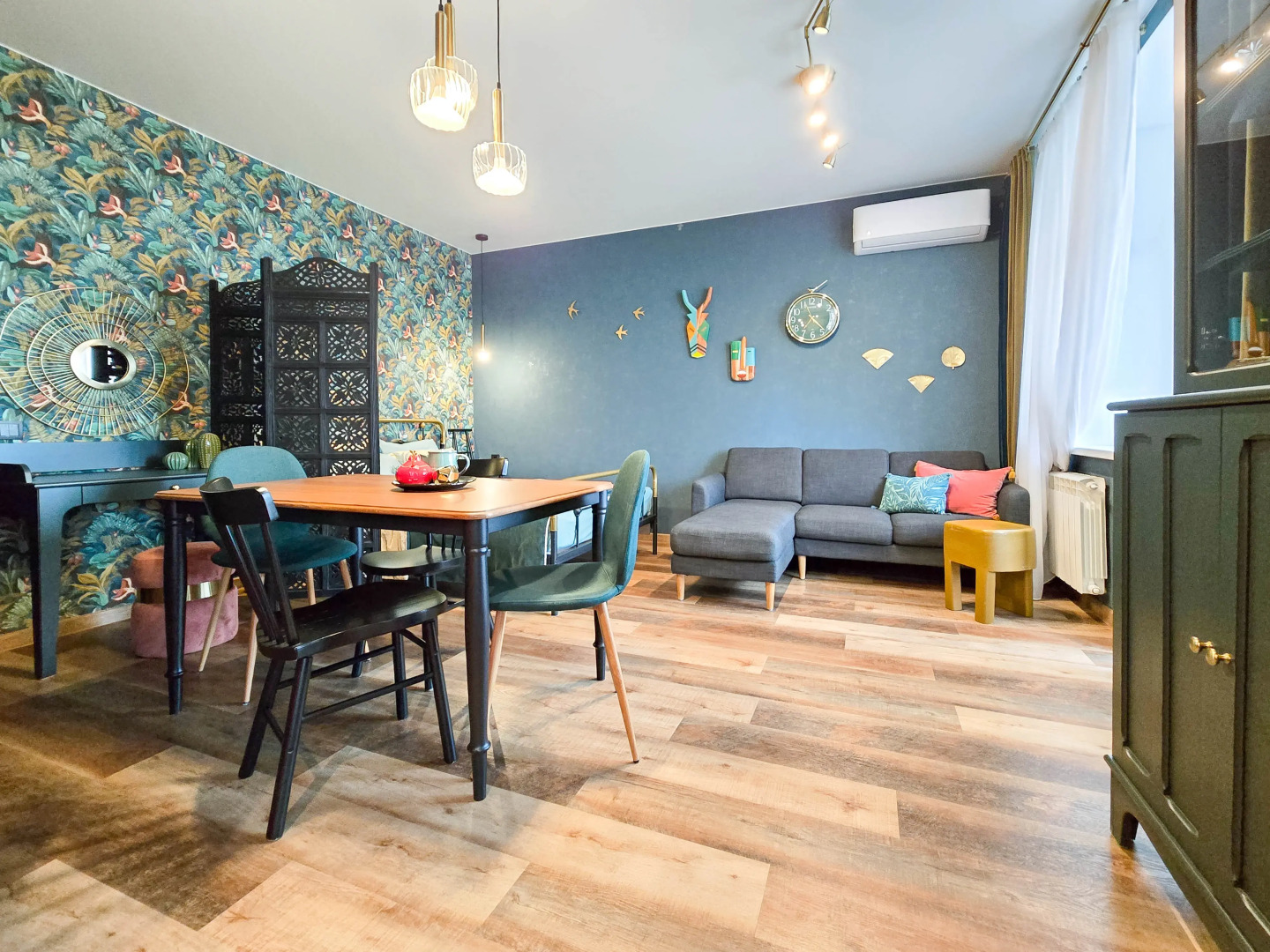 Апартаменты Райское место с панорамным видом, Сеть ЙоХоум