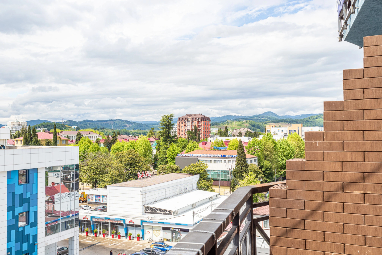 Апартаменты Plaza в Центре Адлера