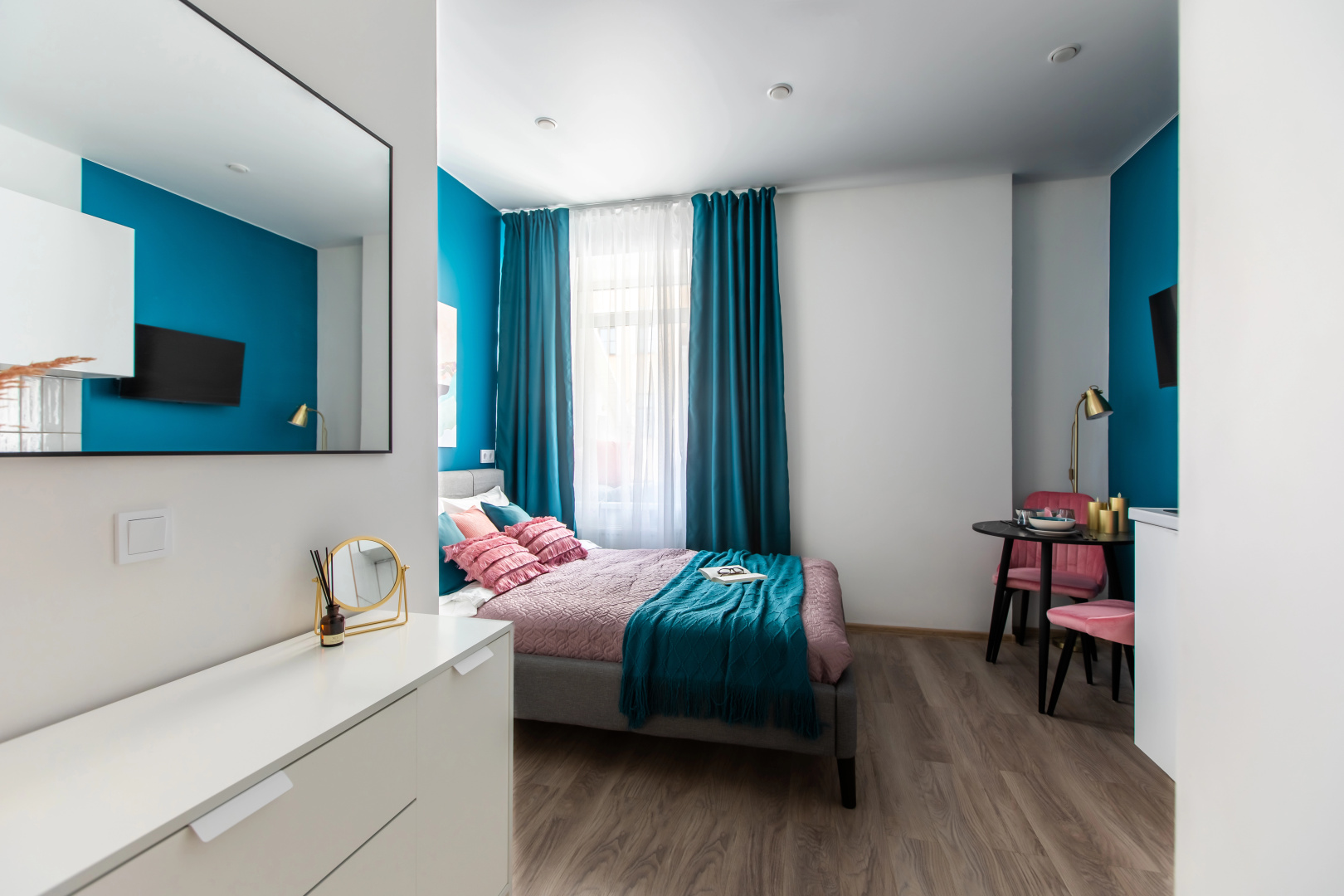 Квартира Voda на Боровой Satin home