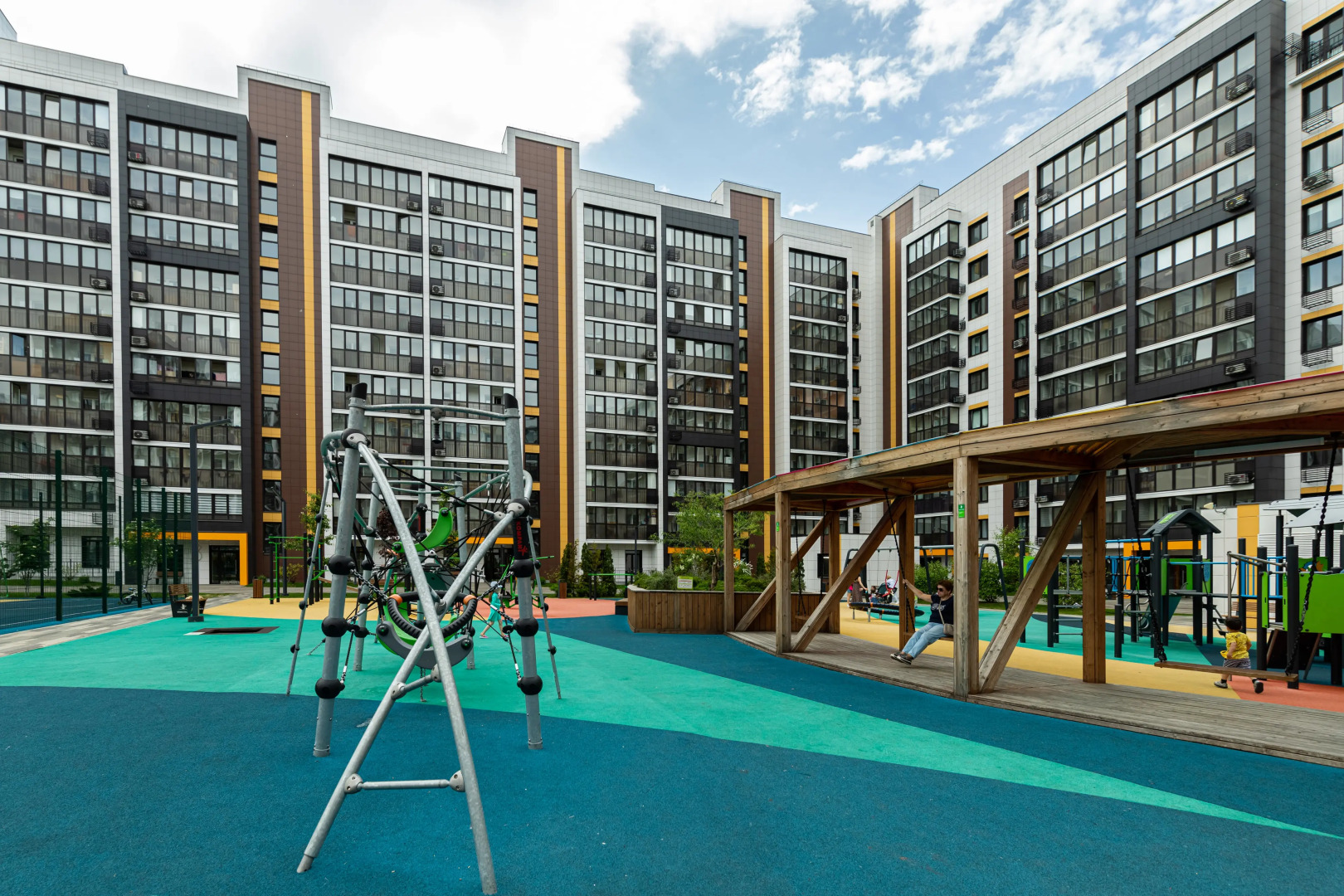 Апартаменты 3-х комнатные в центре в ЖК Арт Сити