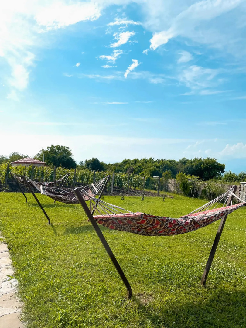 Отель Сhateau white flags