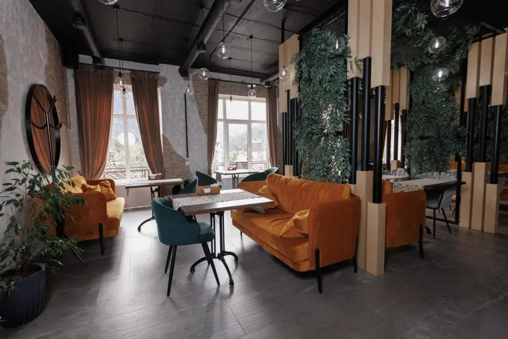 Отель Альпийский