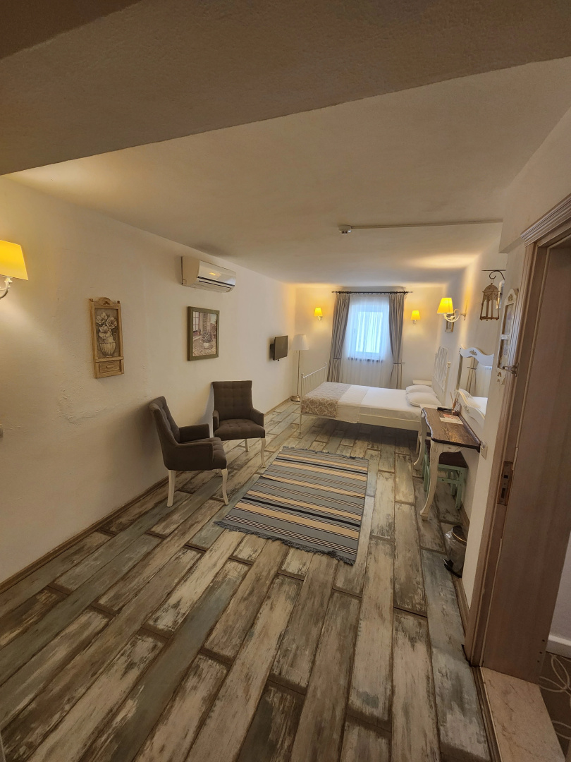 Tarcin Alacati Otel - Adults Only