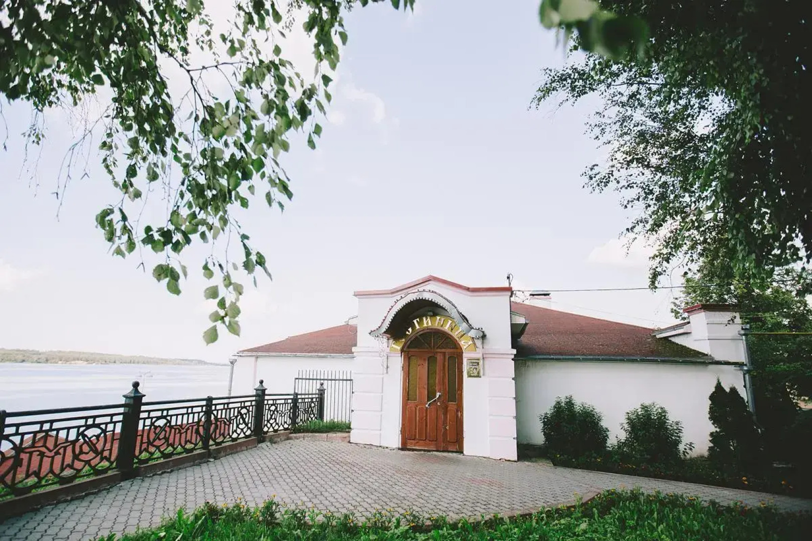 Отель Русская изба