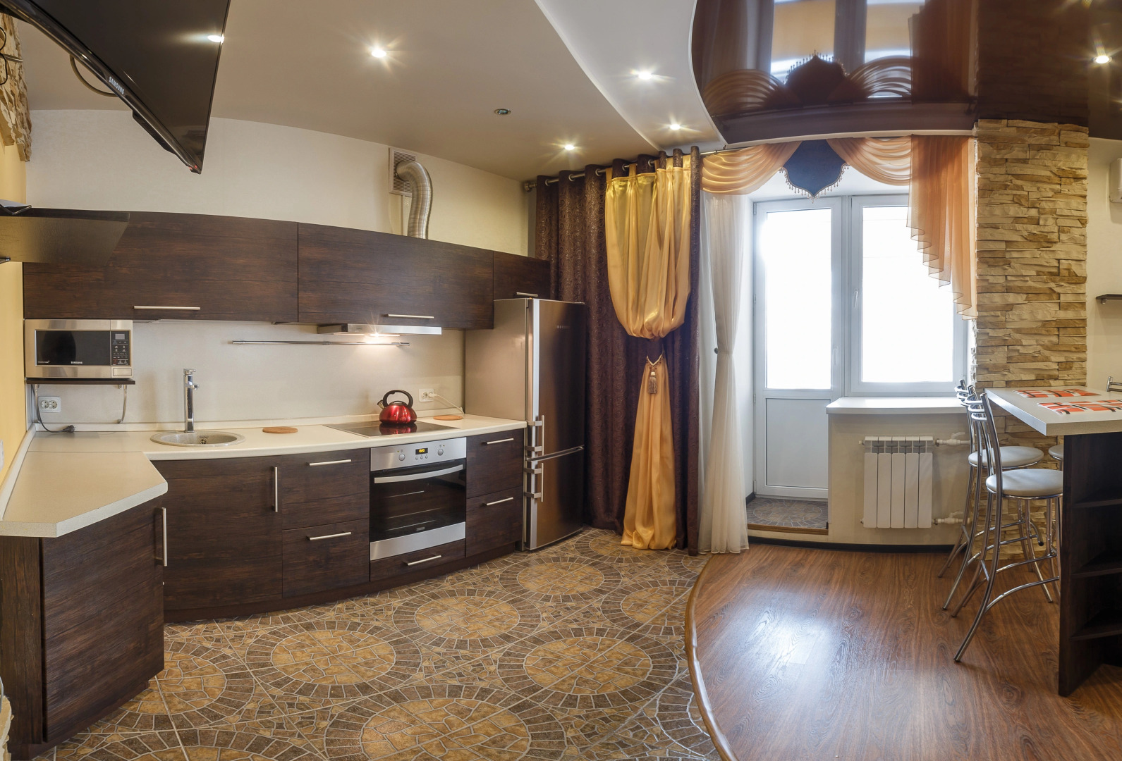 Апартаменты Адоратского