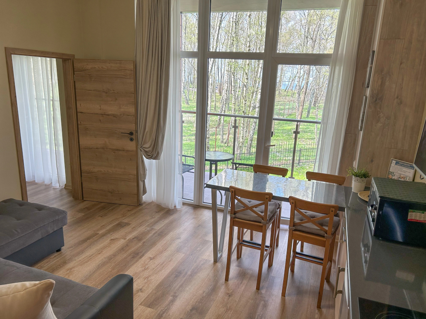 Апартаменты Sunny Svetlogorsk 13 с видом на море