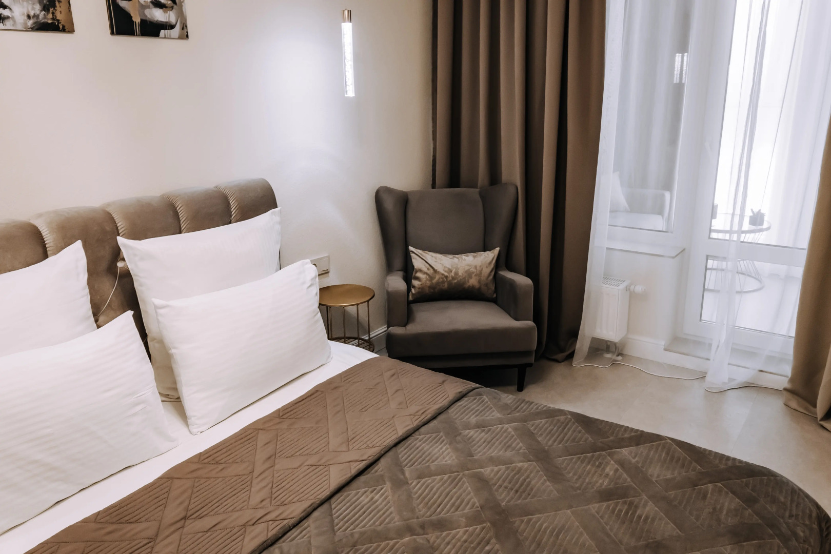 Апартаменты Urban Кот Gold