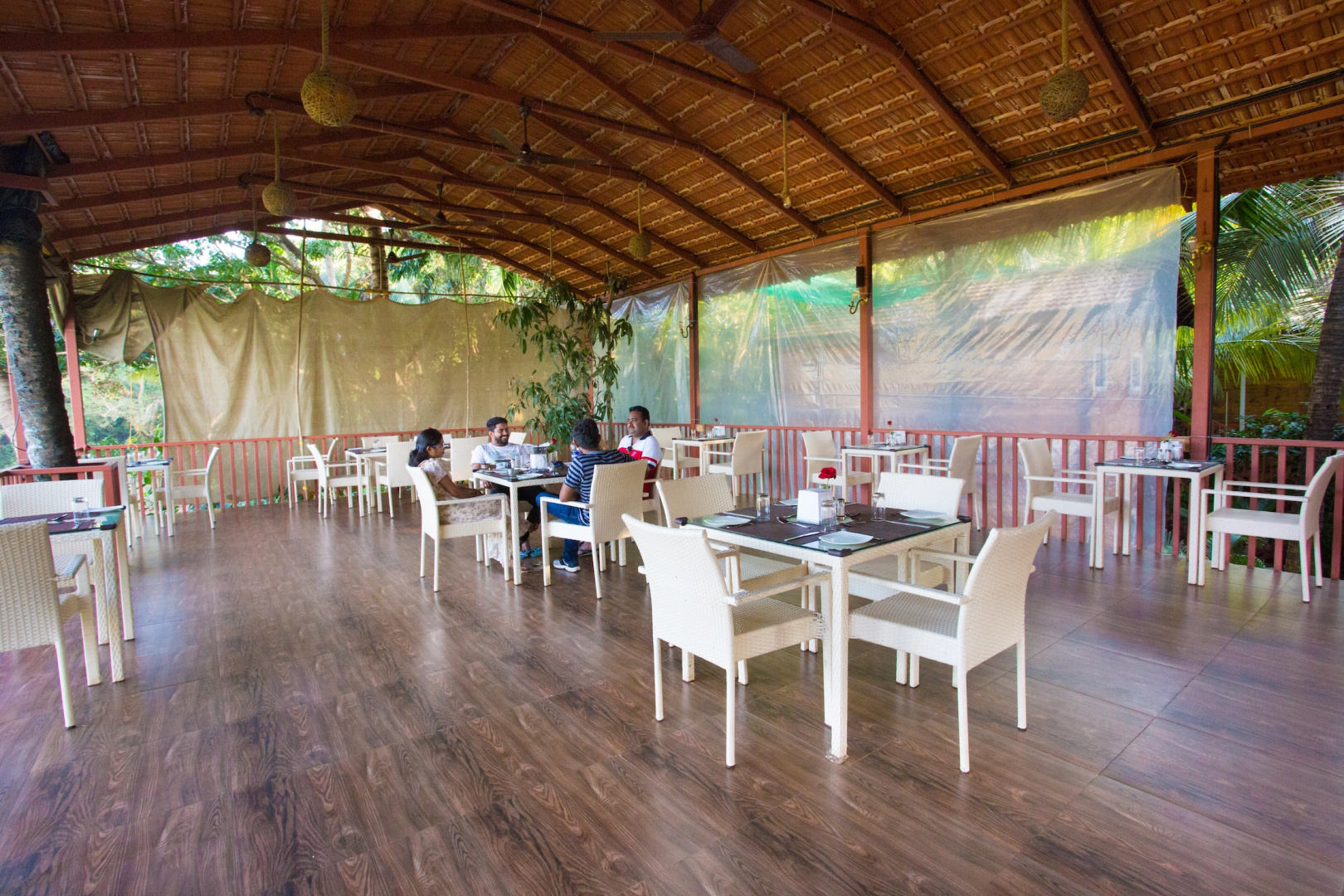 Апарт-Отель Mariners Bay Resort Mandrem
