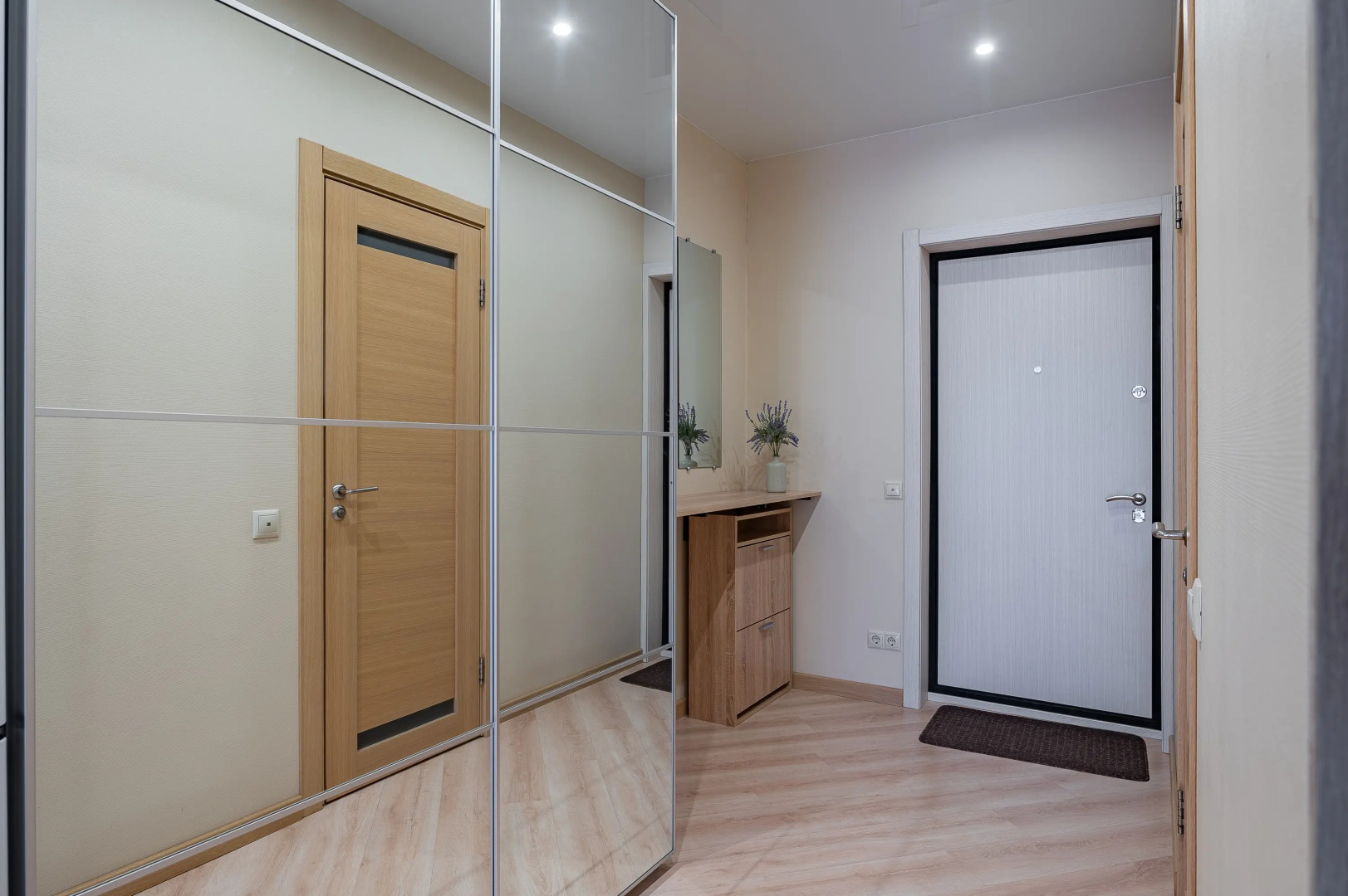 Квартира 2-х комнатная в экологически чистом районе города