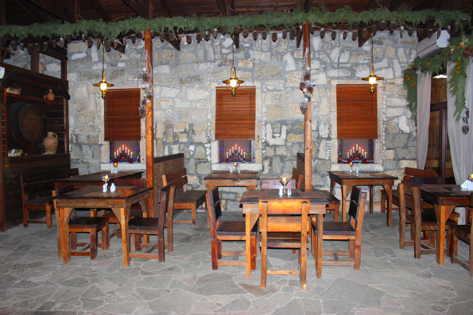 Alaku Hotel
