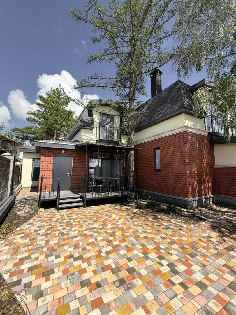 Частный дом на Шахтёров 28