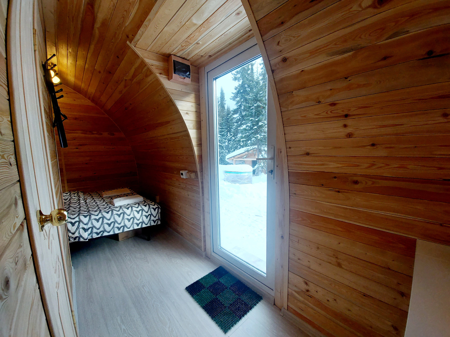 Sashagesh, кемпинг в Шерегеше, ул. Рябиновая 53