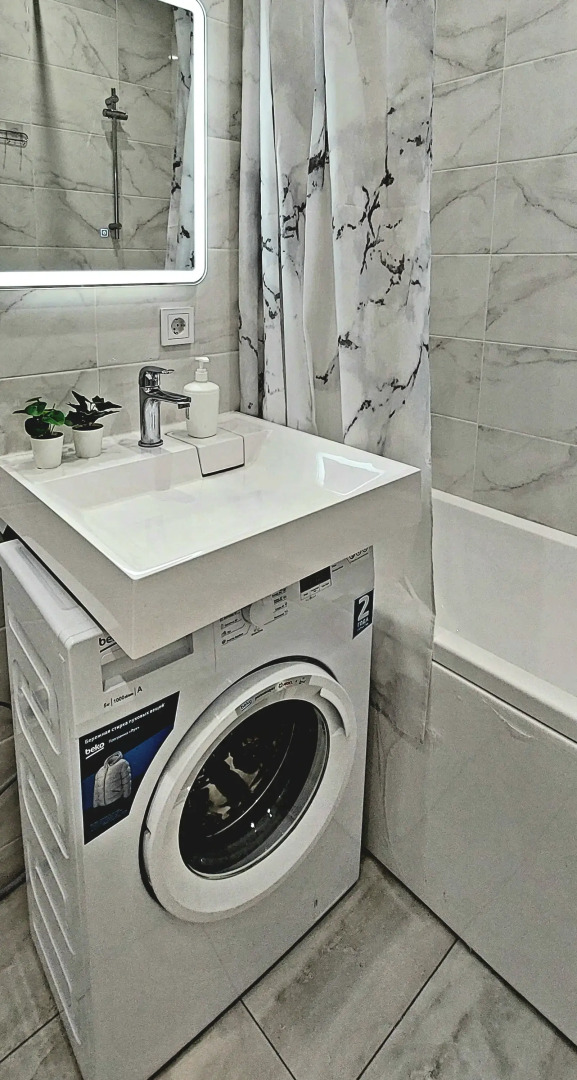 Квартира в Новом доме 18 этаж Юж.АВТОВОКЗАЛ Зорге 13/1