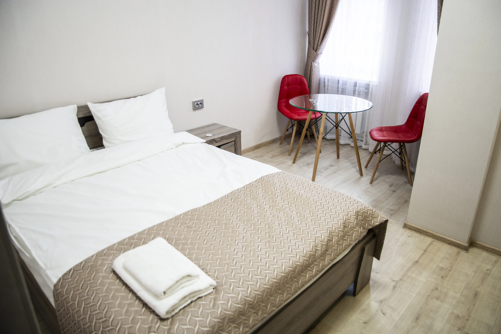 Мини-Отель Astoria74